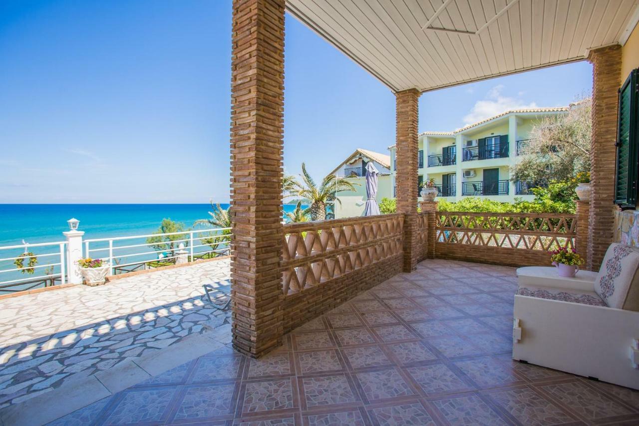 Laura Beach House Alykes  Exterior photo