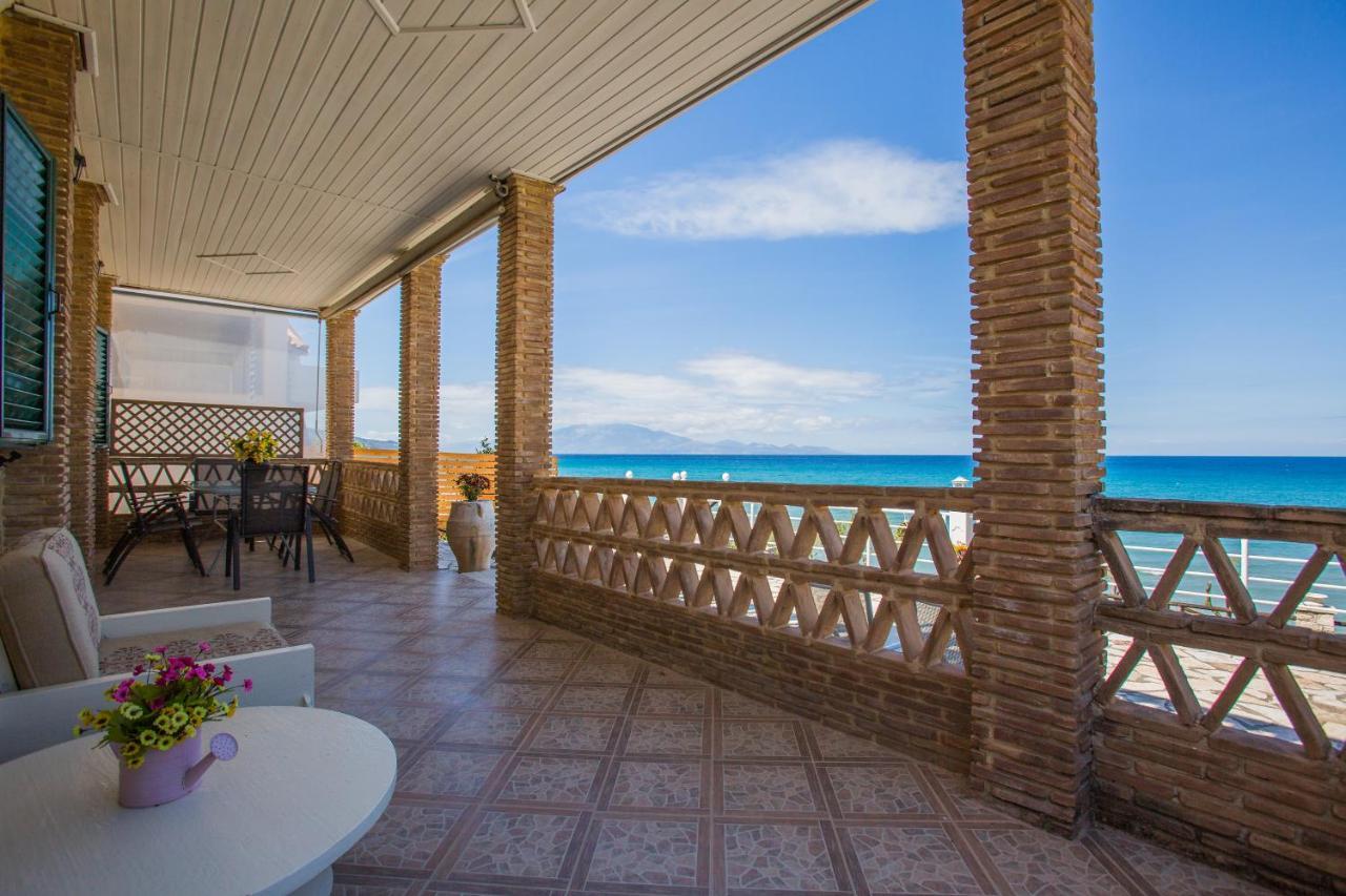 Laura Beach House Alykes  Exterior photo